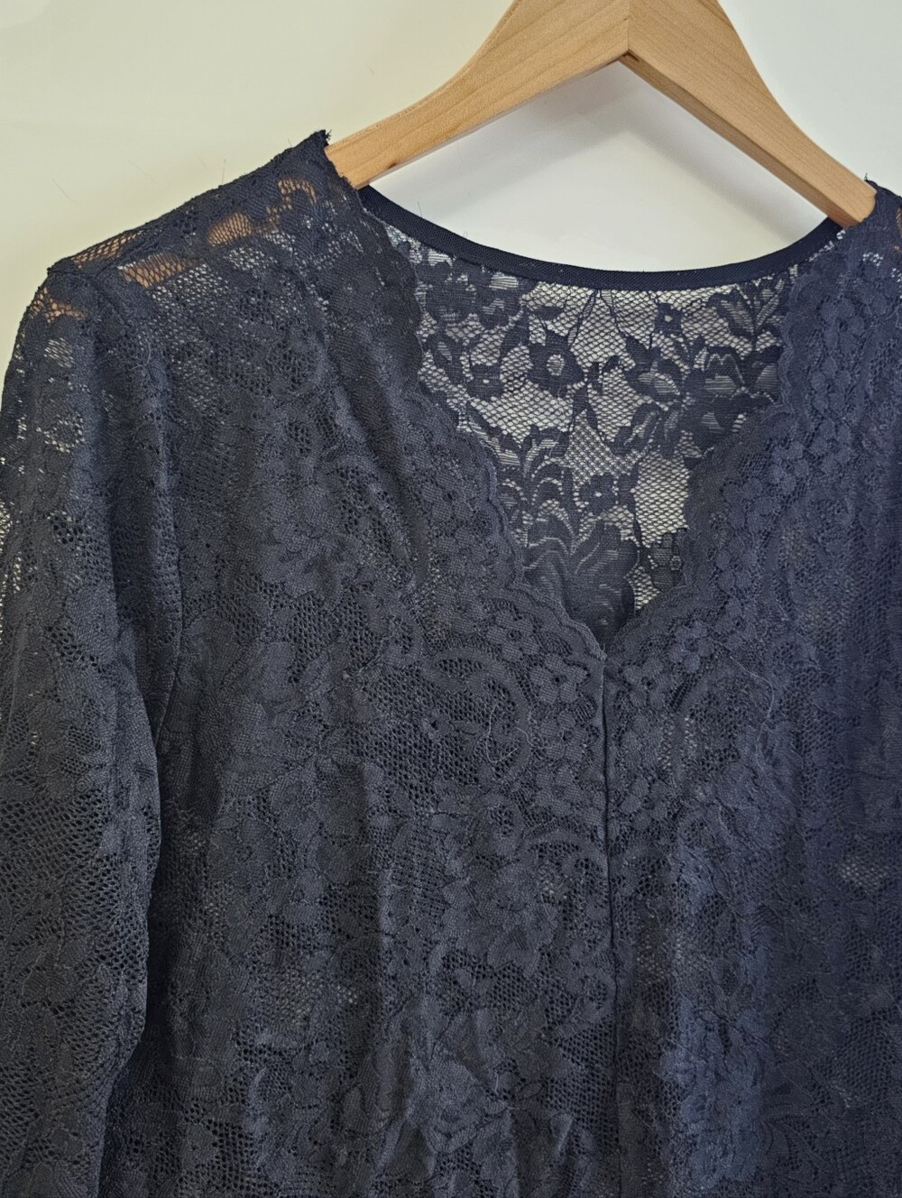 Lace Long Sleeve Top - Picture 6 of 8